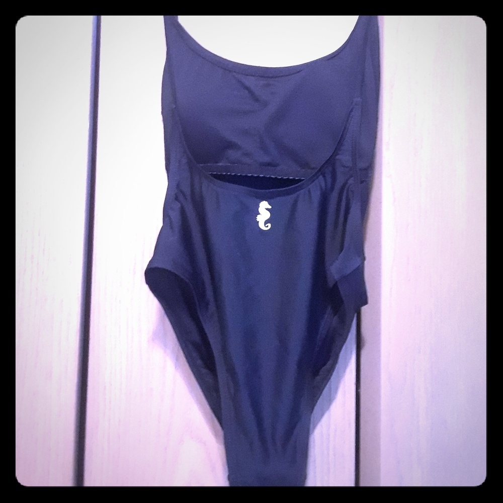 BNWT Sunny Co bathing suit!!👙😎